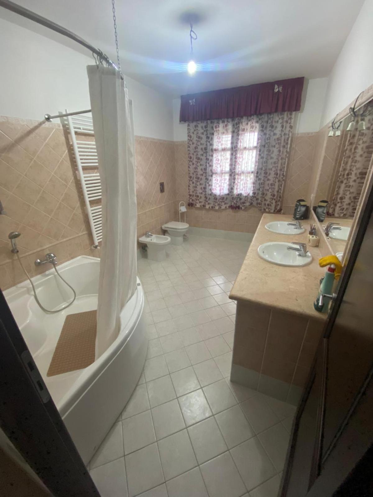 Il Nuraghe Bed & Breakfast Uras Luaran gambar